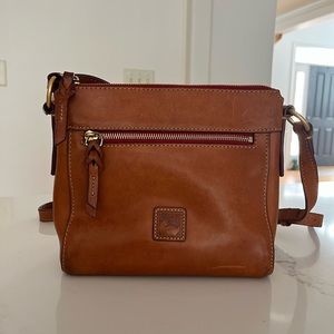 Dooney Bourke Florentine Allison crossbody leather bag